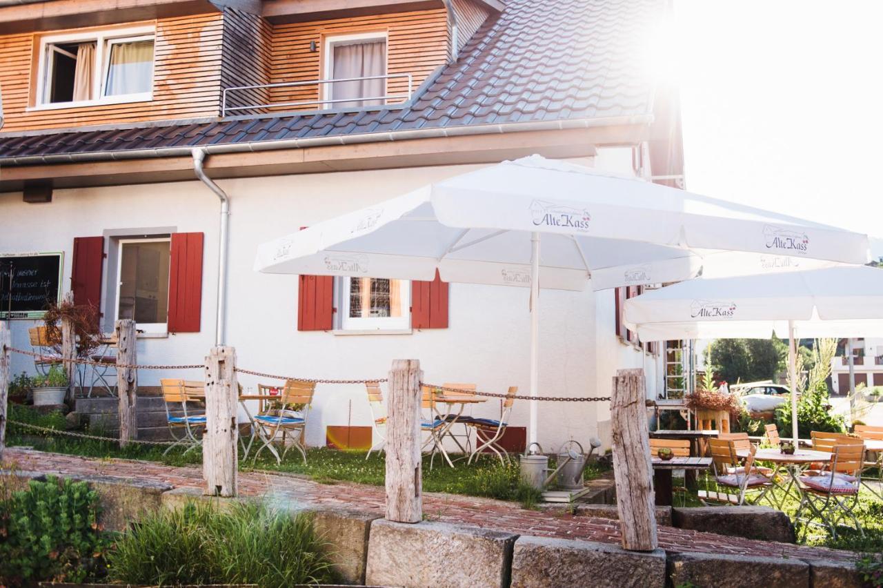 Alte Kass Hotel & Kaffeehaus Neidlingen Luaran gambar